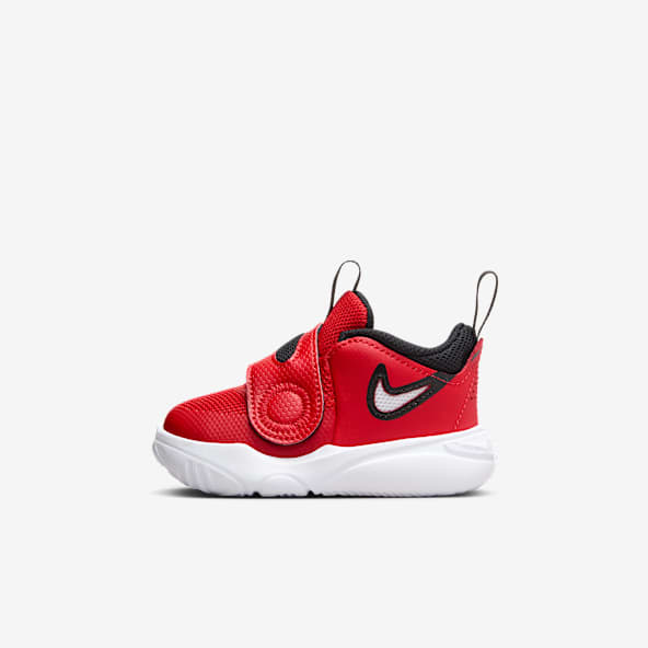 Kids Red Shoes. Nike